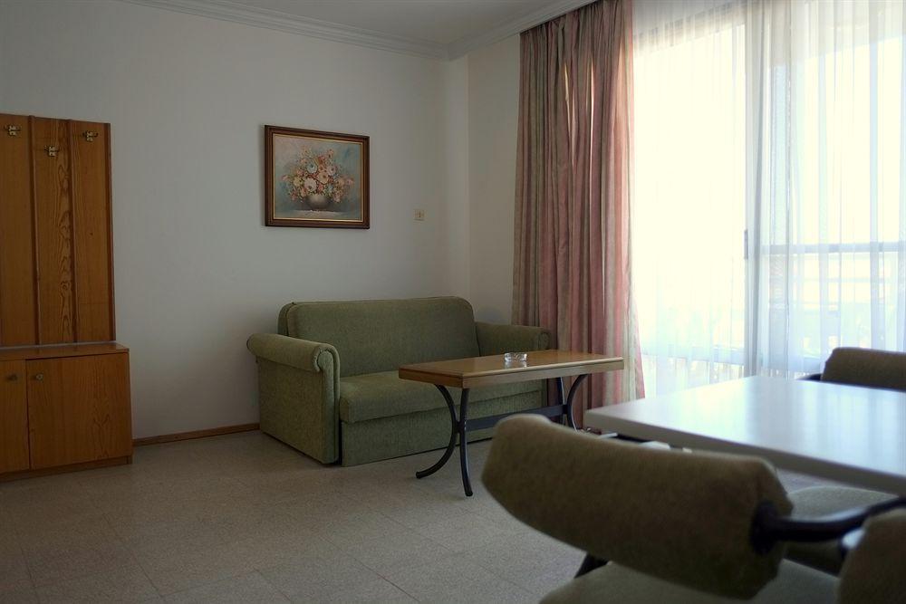 Babylon Gardens Apart Suite Menderes Екстериор снимка